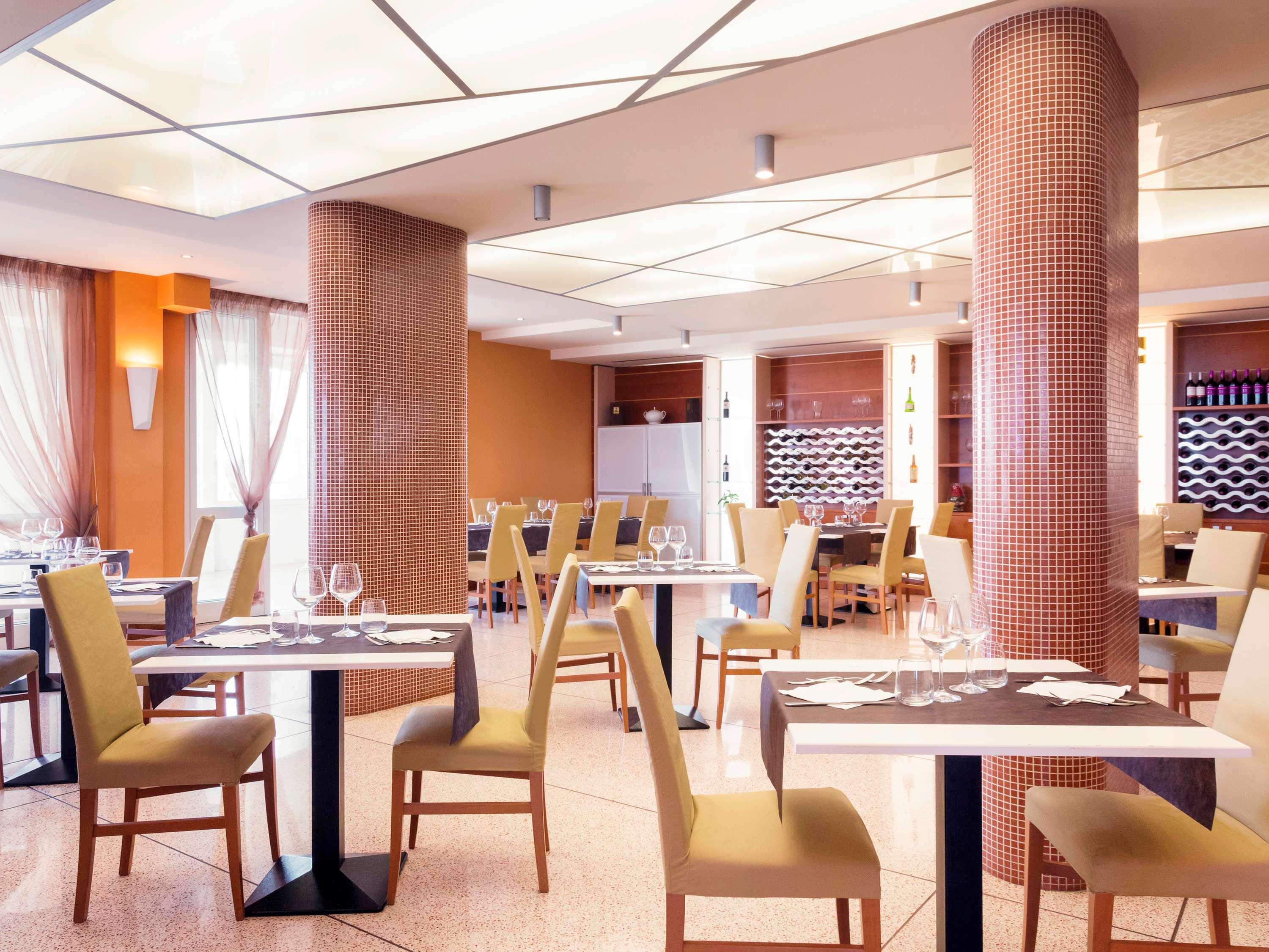 Ibis Styles Bari Giovinazzo Hotel Ngoại thất bức ảnh