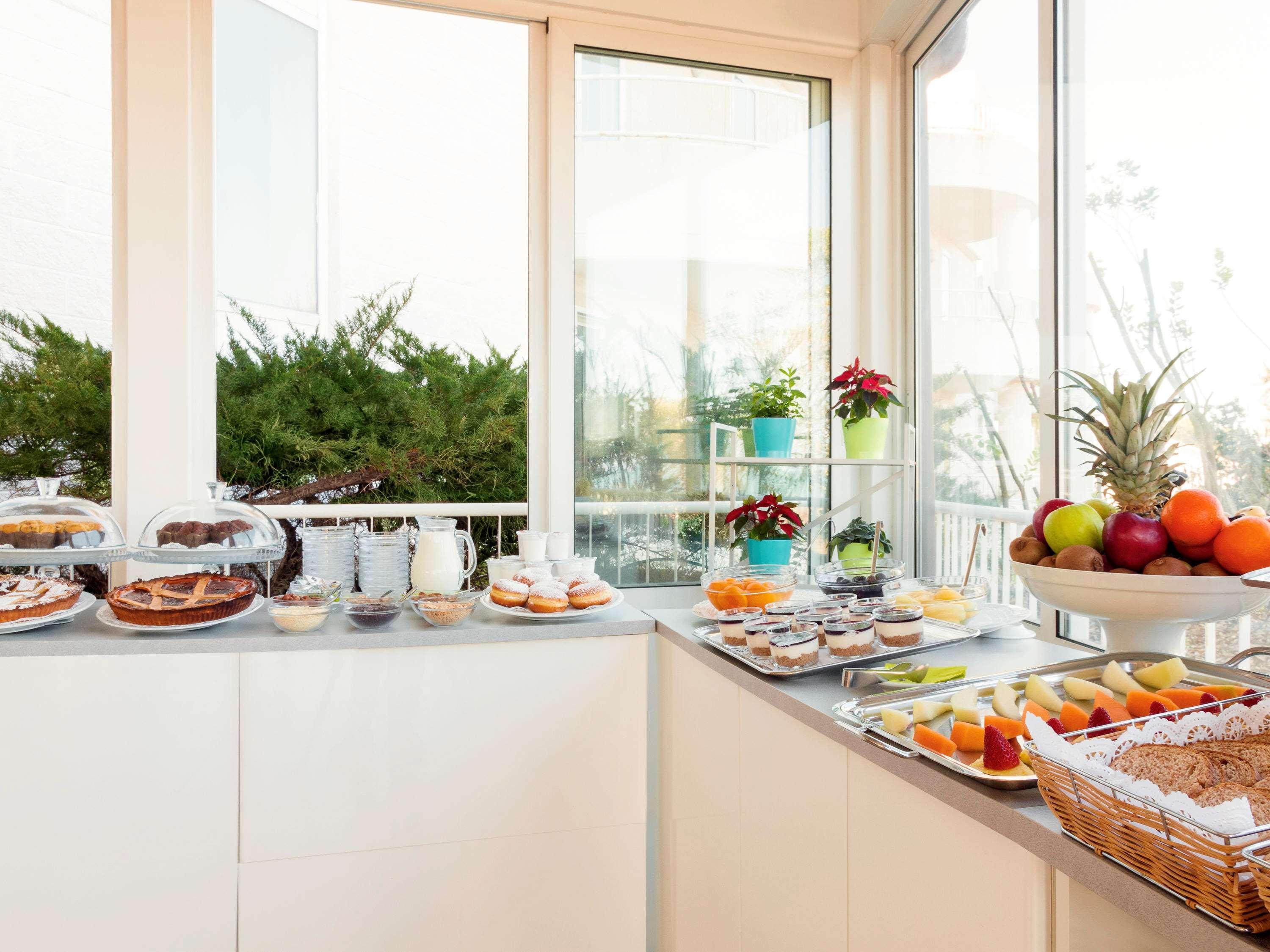 Ibis Styles Bari Giovinazzo Hotel Ngoại thất bức ảnh