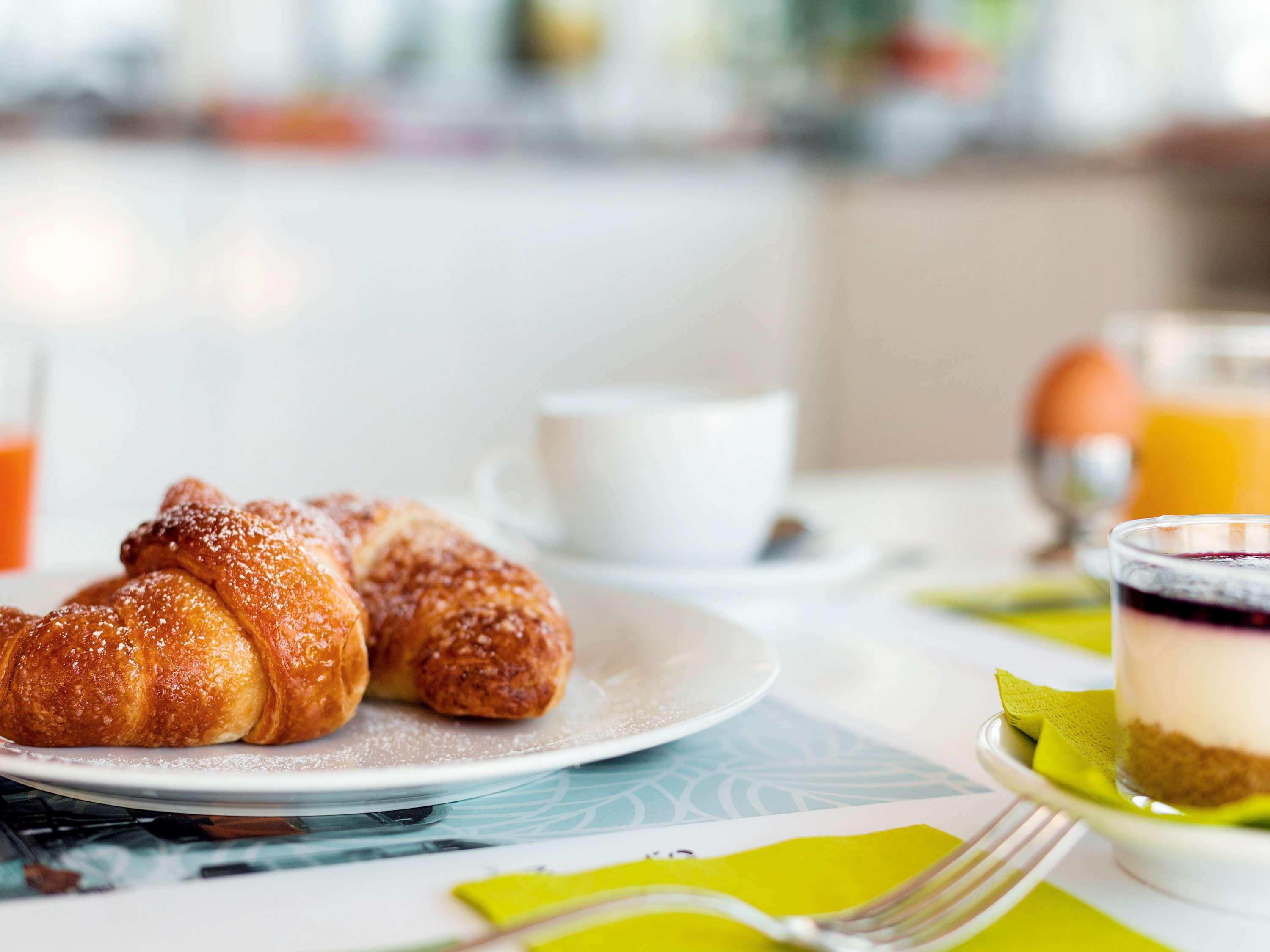 Ibis Styles Bari Giovinazzo Hotel Ngoại thất bức ảnh