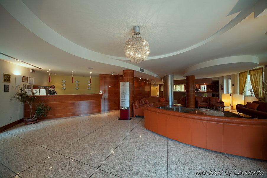 Ibis Styles Bari Giovinazzo Hotel Ngoại thất bức ảnh