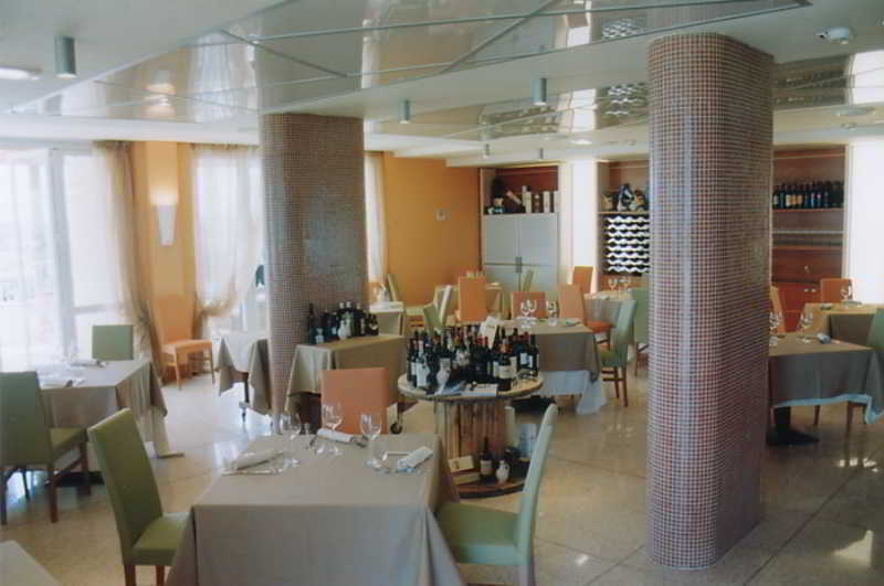Ibis Styles Bari Giovinazzo Hotel Nhà hàng bức ảnh