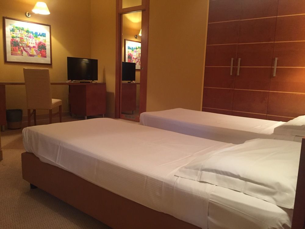 Ibis Styles Bari Giovinazzo Hotel Ngoại thất bức ảnh